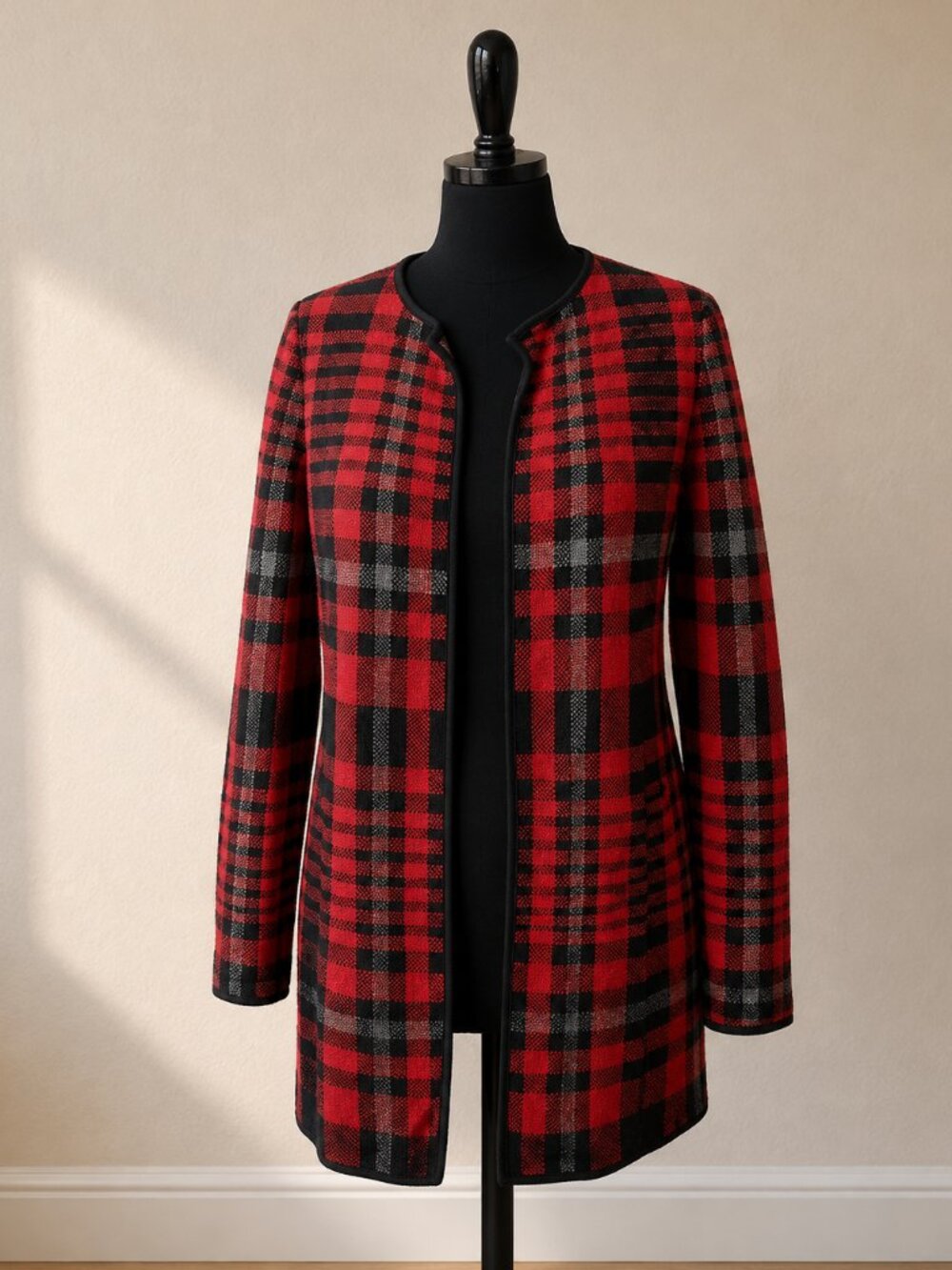 Talbots Heavy Knit Plaid Cardigan Sweater XL Red Black Tunic Coatigan Pocket